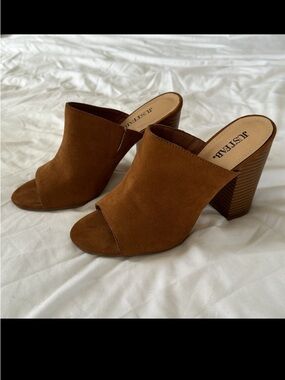 JustFab camel brown suede heeled mules womens US Size 7